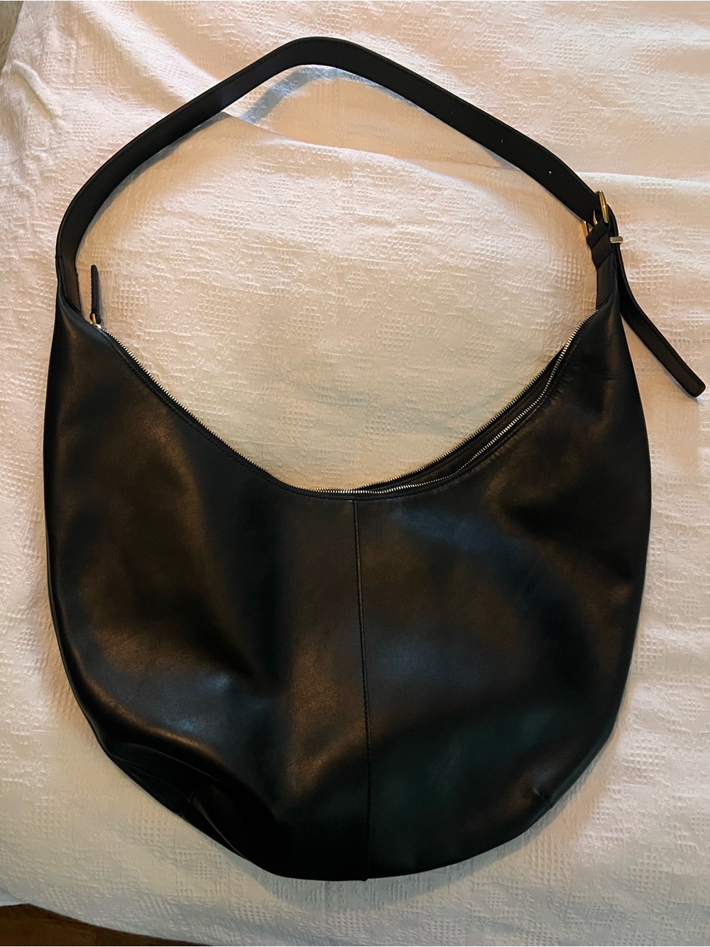 Madewell Classic Black Leather Hobo Bag - Minimalist Everyday Tote